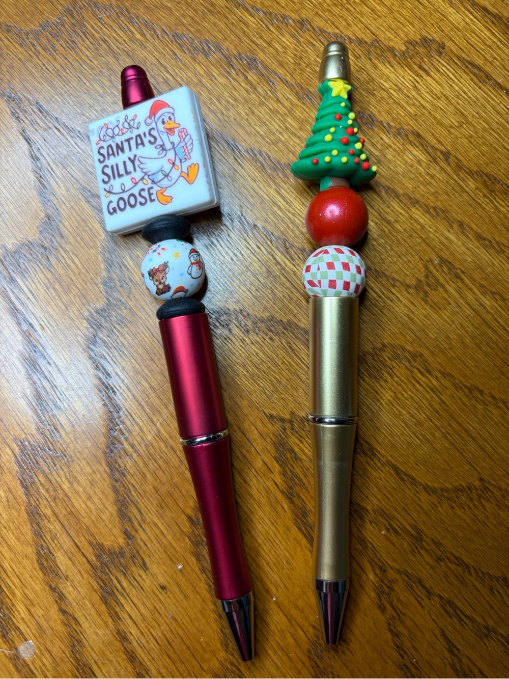 Holiday Novelty Pen - Red and Gold Festive Designs